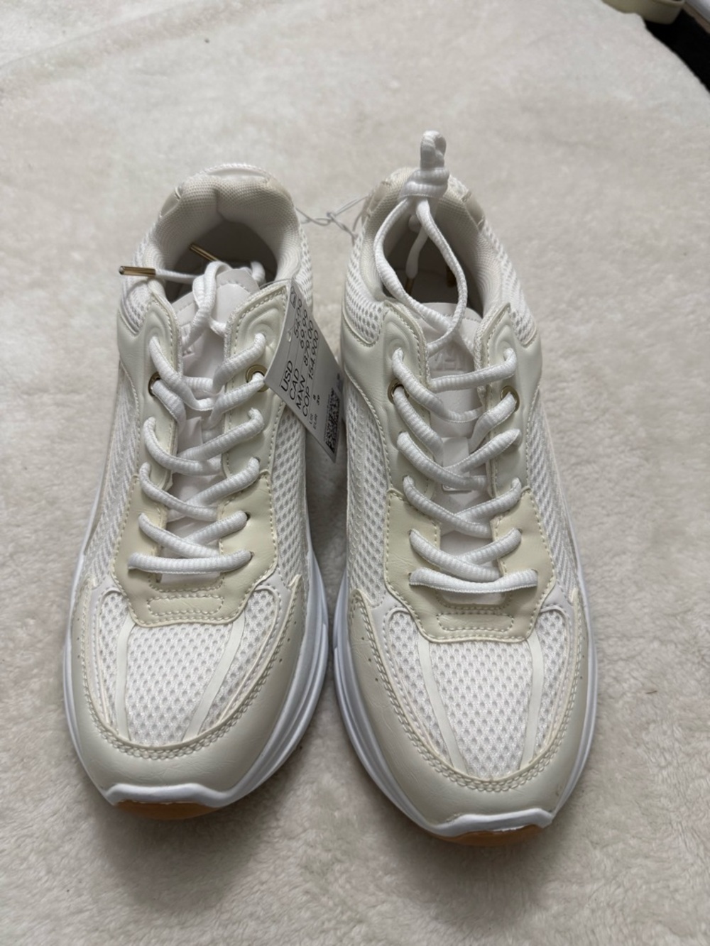 H&M White Cream Mesh Lace-Up Athletic Sneakers